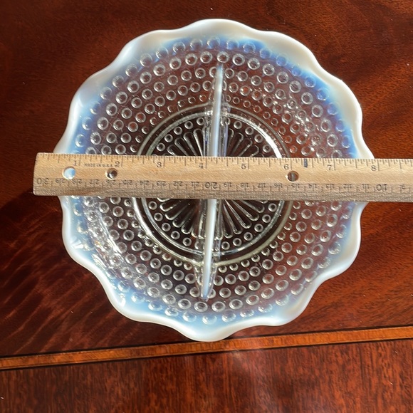 Moonstone hobnail relish dish vintage 1940s Anchor Hocking - Picture 6 of 7